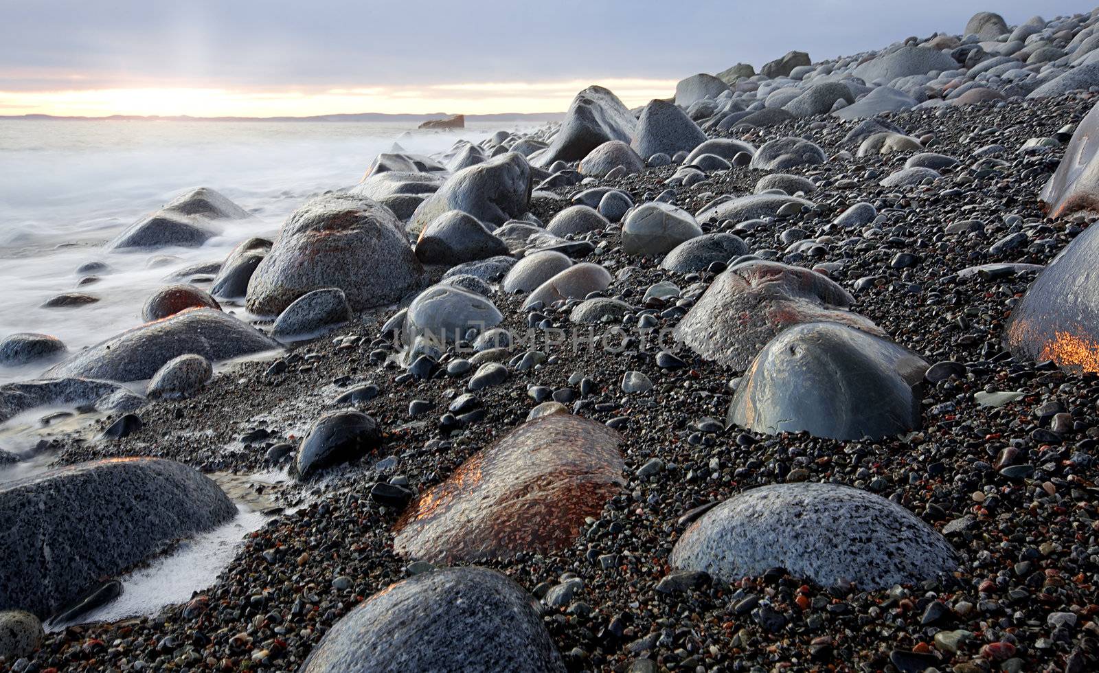 Sunset in wintertime at the Norwegian coast, Moelen