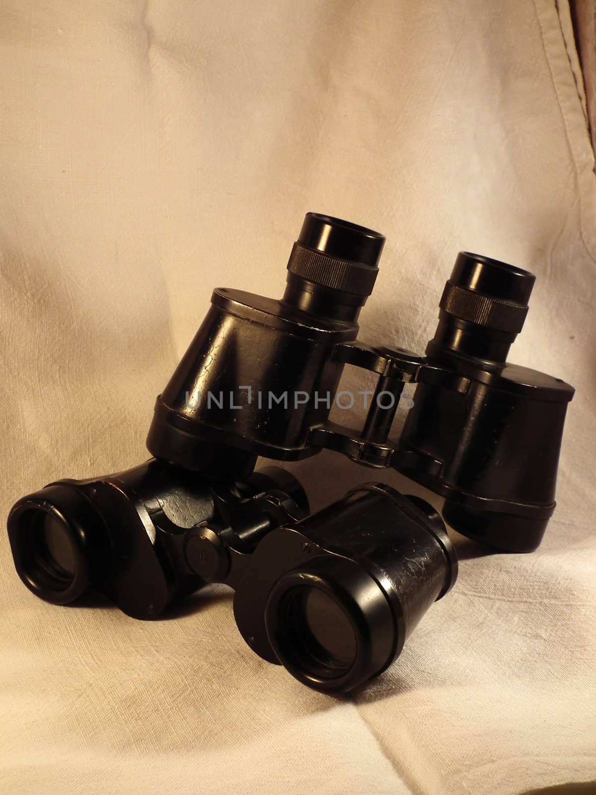 Old binoculars 2� war period