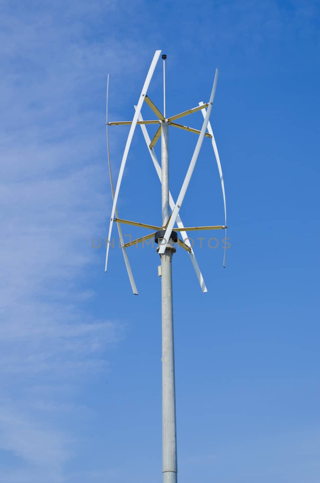 Vertical axis silent wind turbine