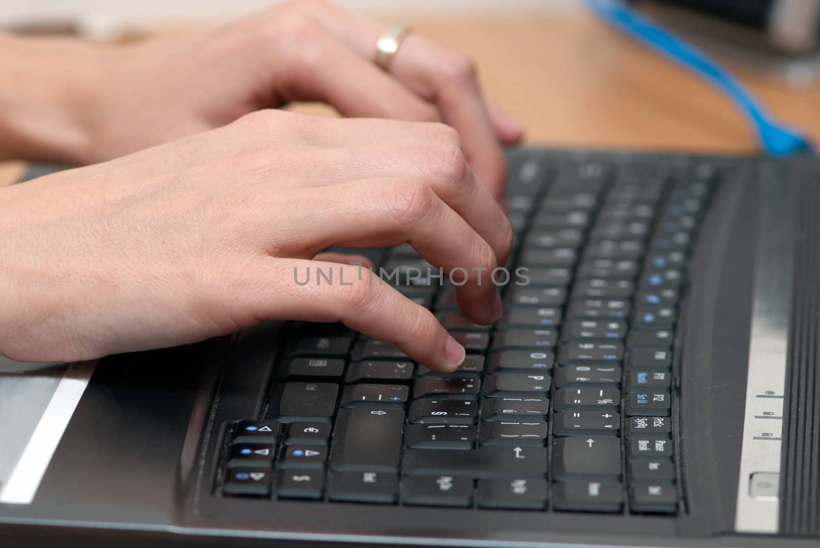 Business woman at the computer