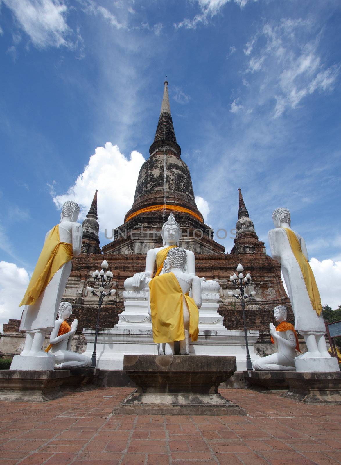 Pagoda and Buddha Statue at Wat Yai Chaimongkol, Ayutthaya, Thai