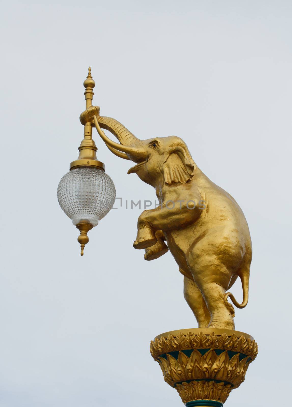 Elephant Statue of beautiful lamps