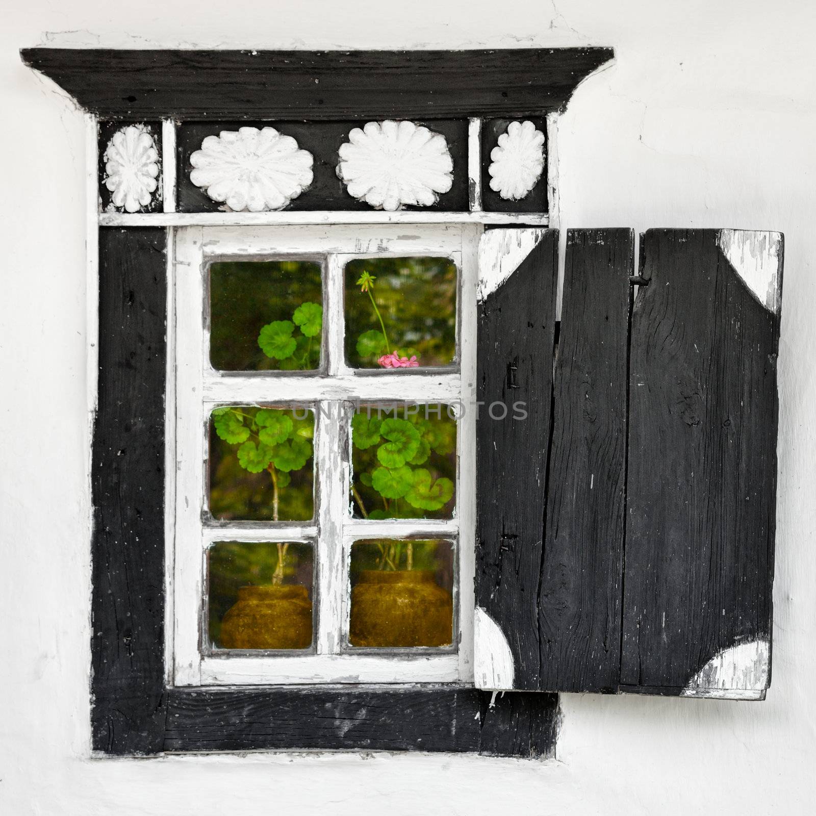Old window - Ukrainian village style by pzaxe