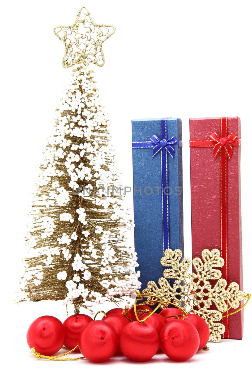holiday boxes with christmas tree and ornament for decoration
