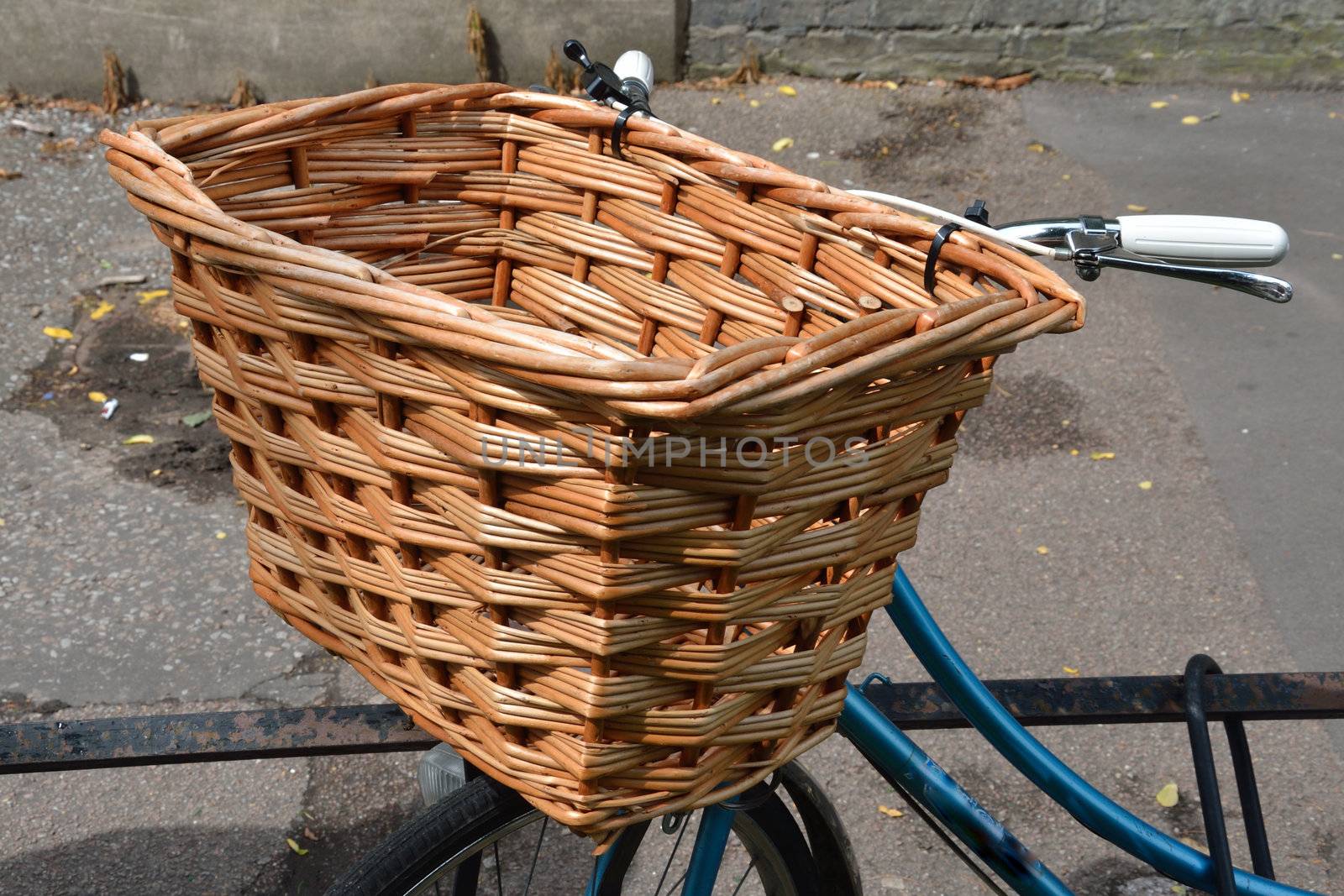 Bicycle with empty wicker panier