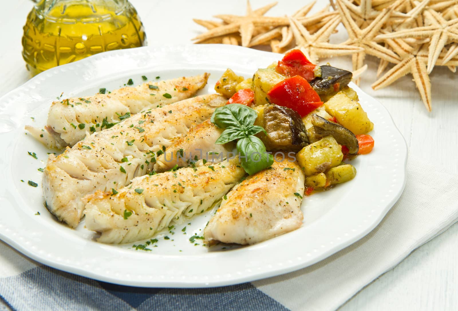 Tasty healthy fish fillet with vegetables