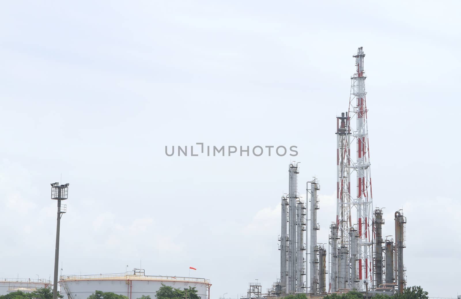 Oil and Gas Refinery Plant with distillation column and tank
