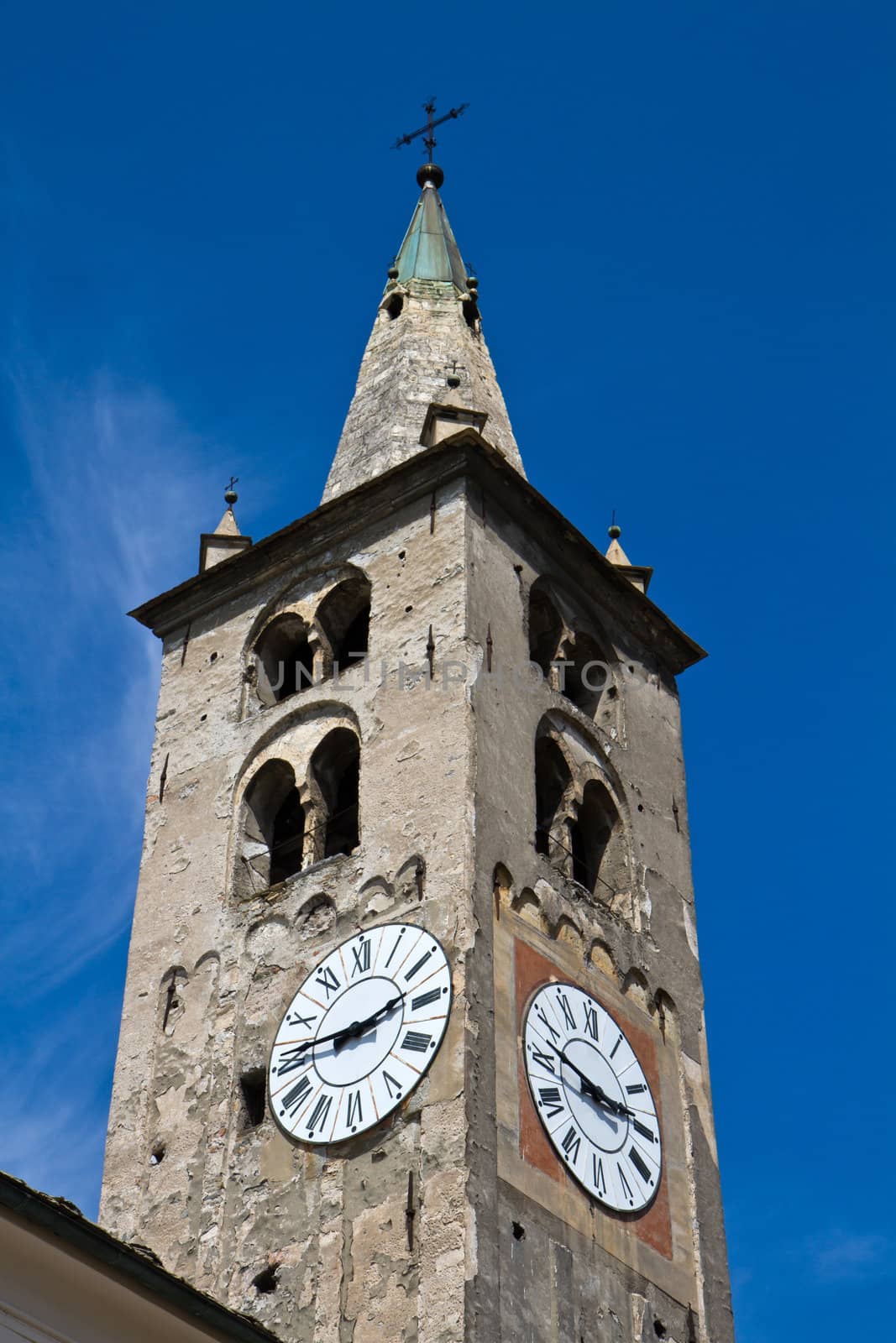 cathedral of Aosta by lsantilli