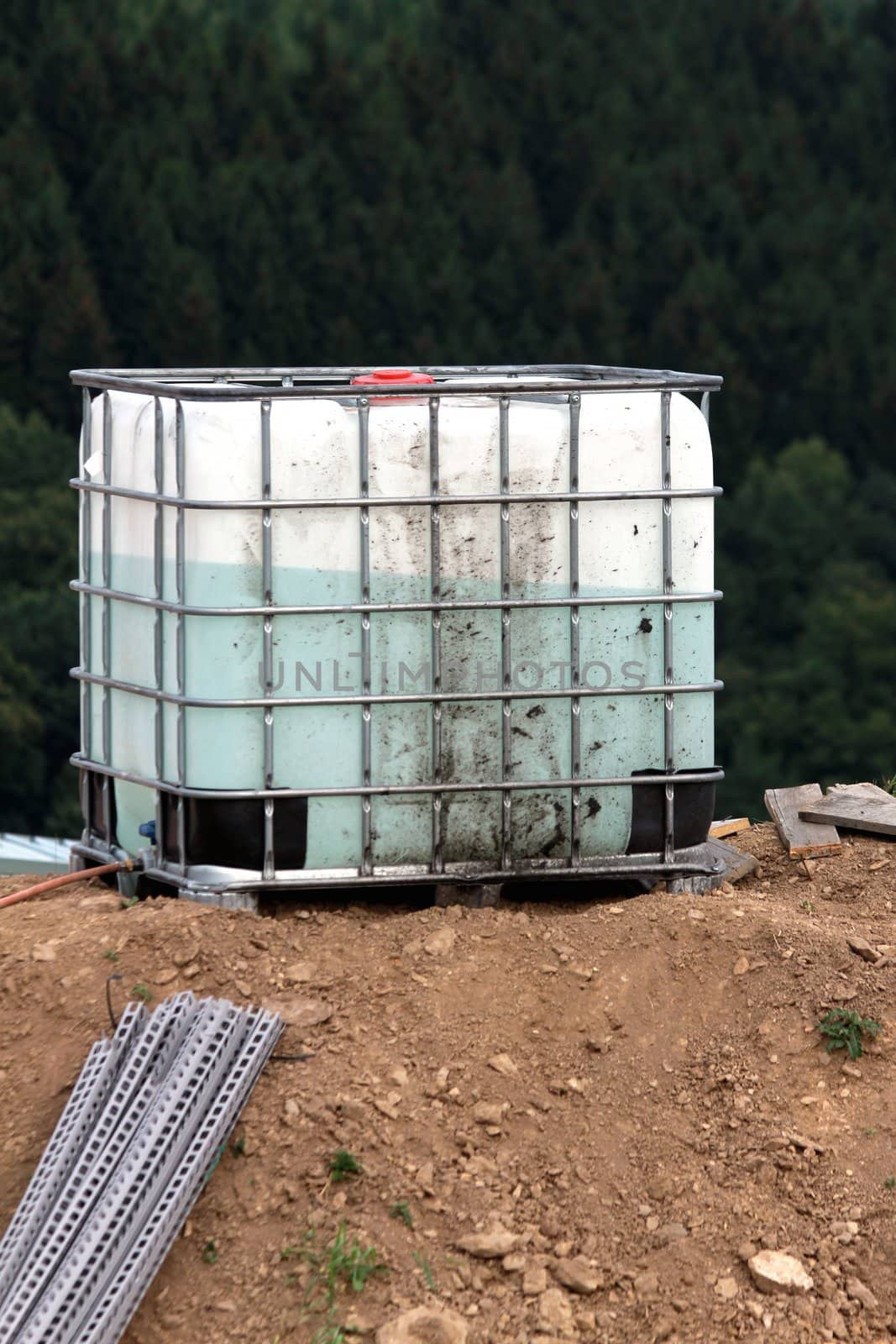 big water tank by Teka77