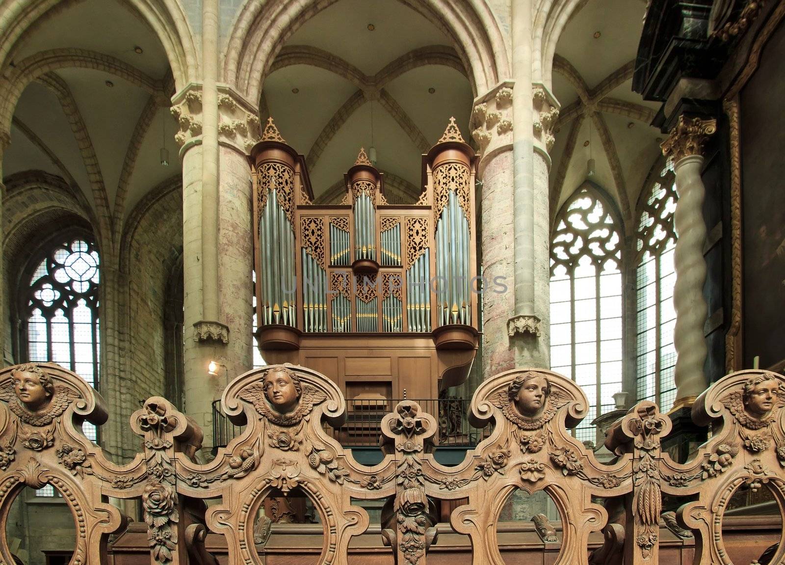 angels and the great organ of the church of St Nicolas Genth Belgium