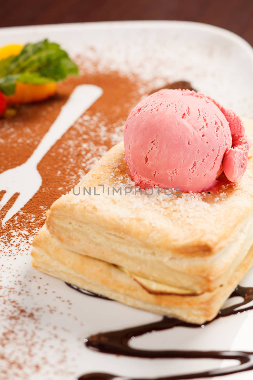 puff pastry with ice cream