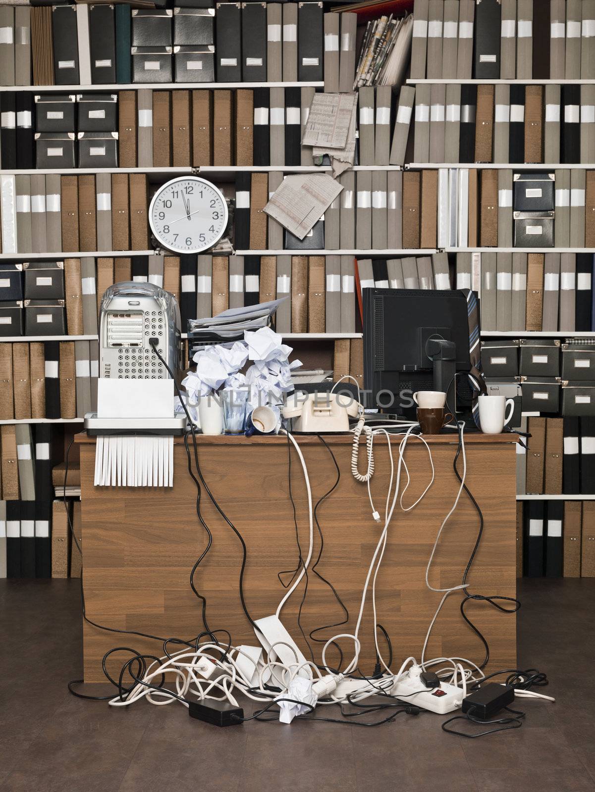 Messy Office by gemenacom