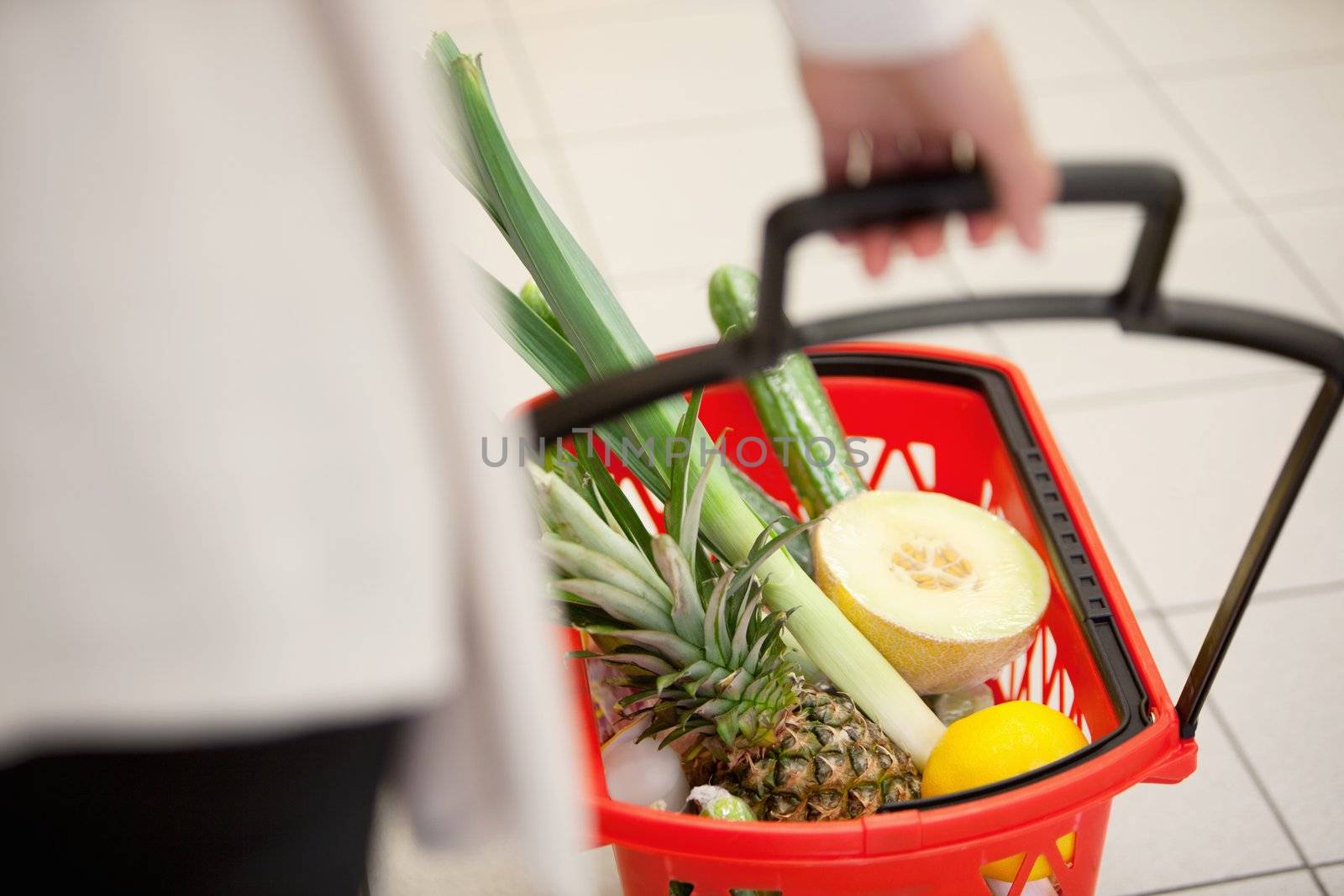 Supermarket Basket Detail by leaf