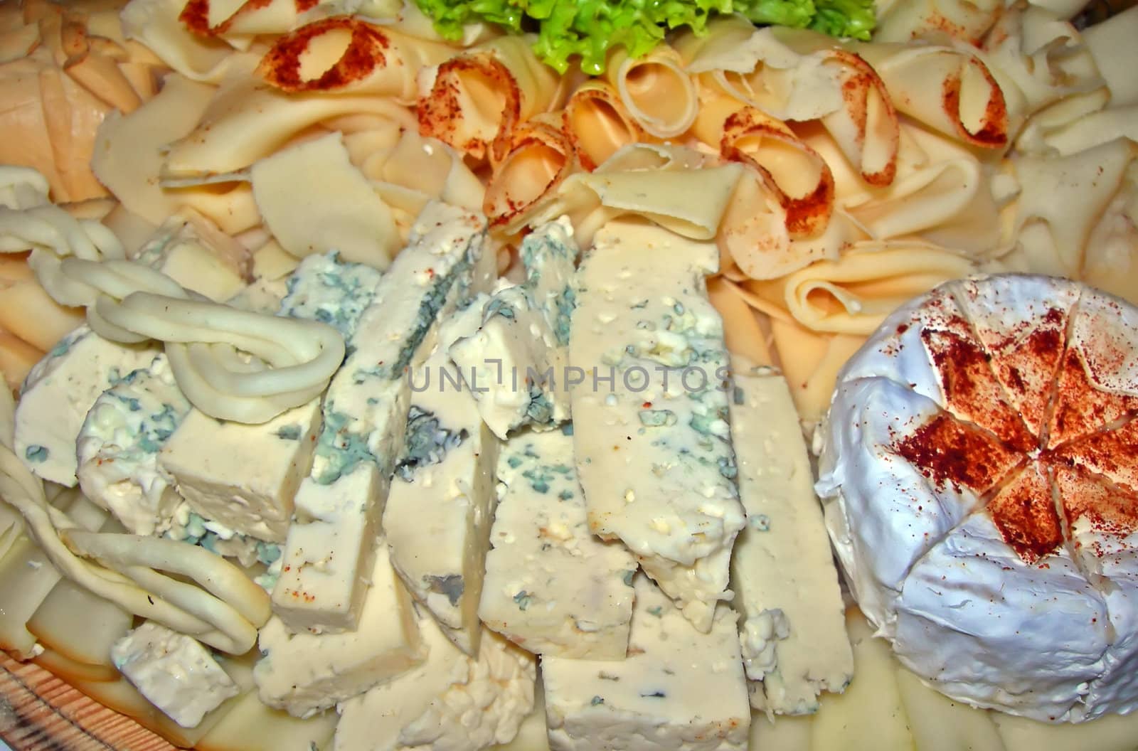           Decorative plate with cheese on the wedding celebration