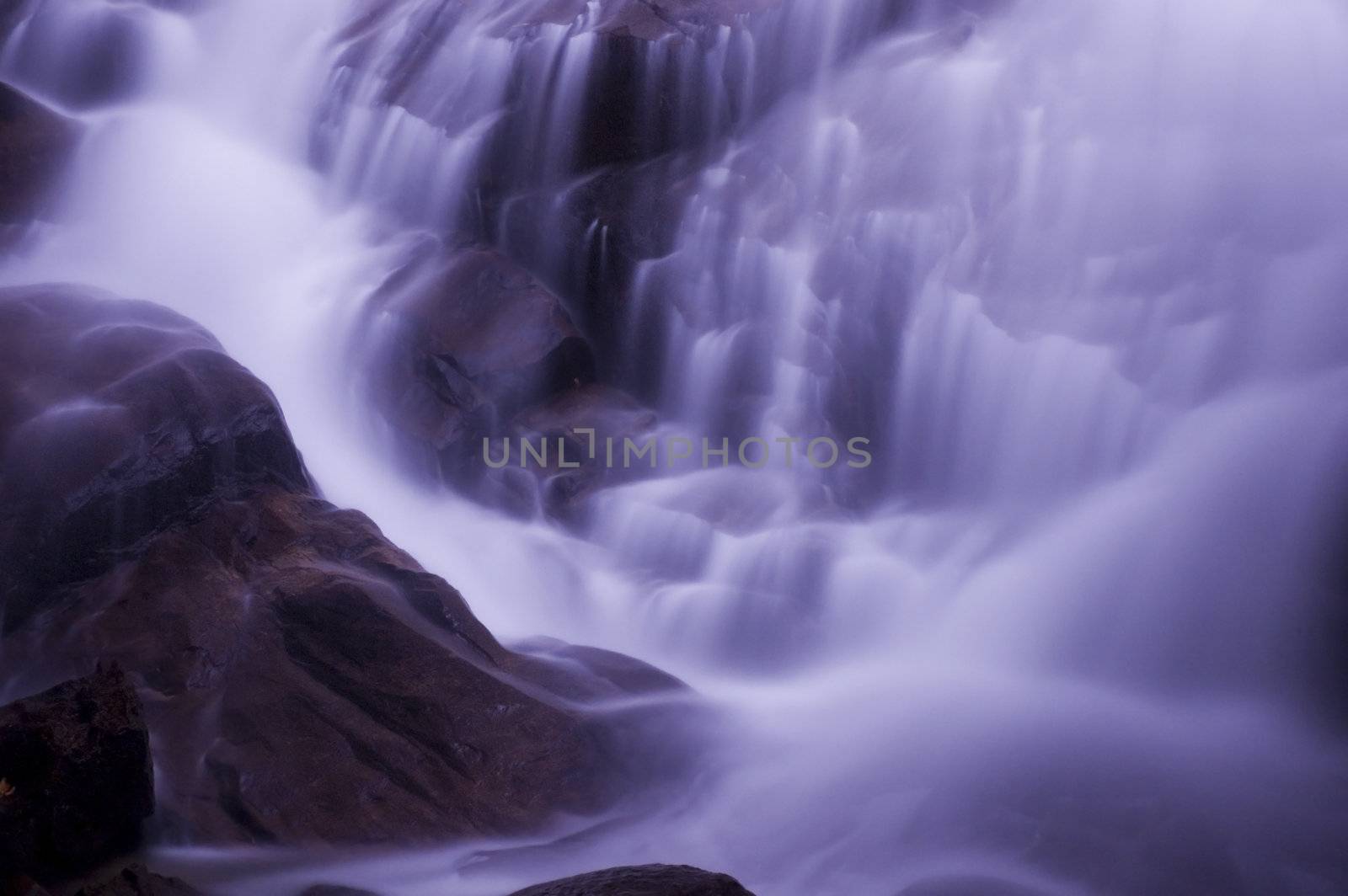waterfall by yuliang11