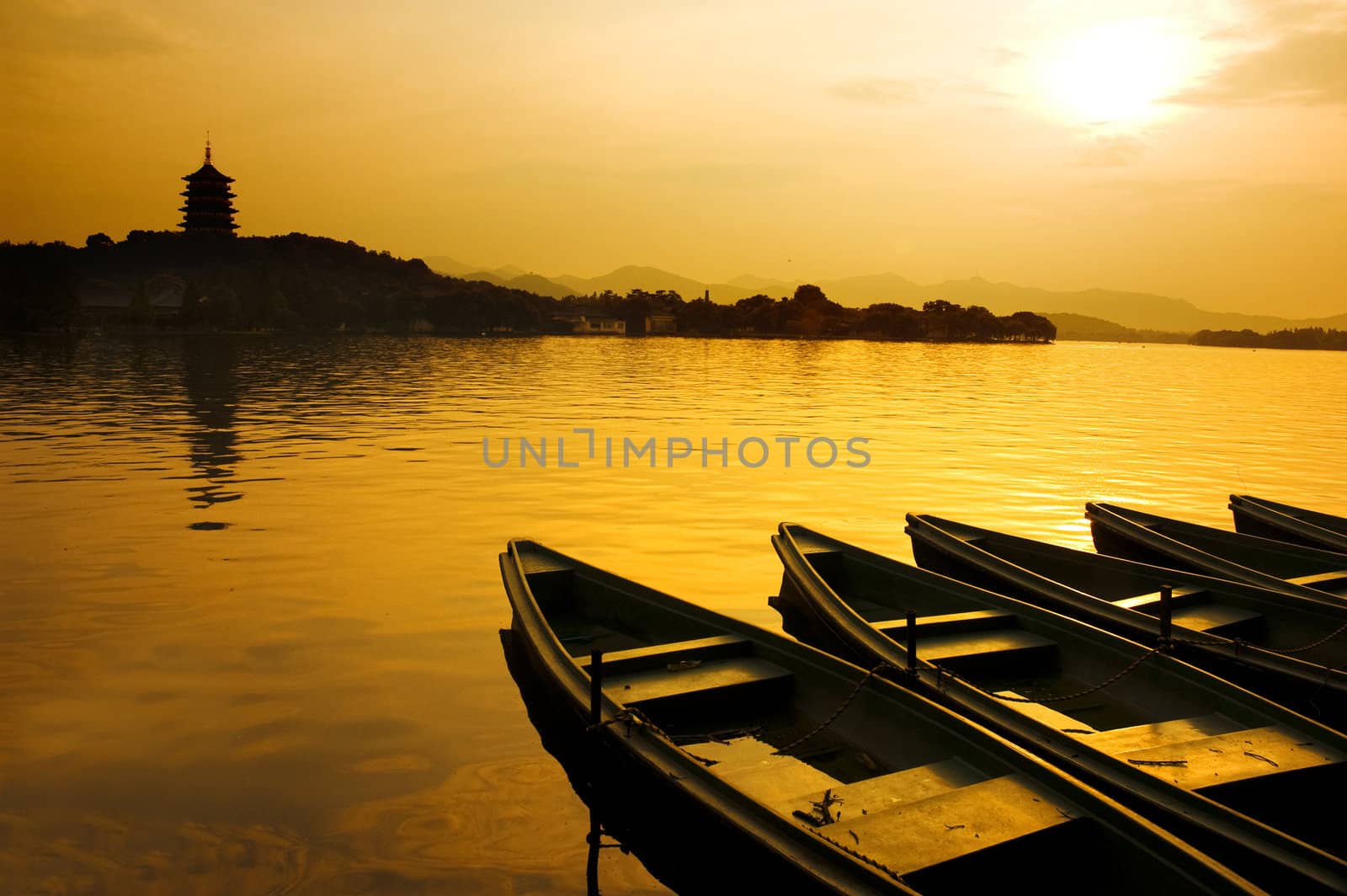 west lake in china