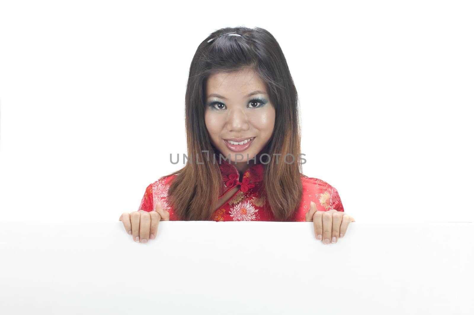 chinese girl with cheongsam and white blank cardboard