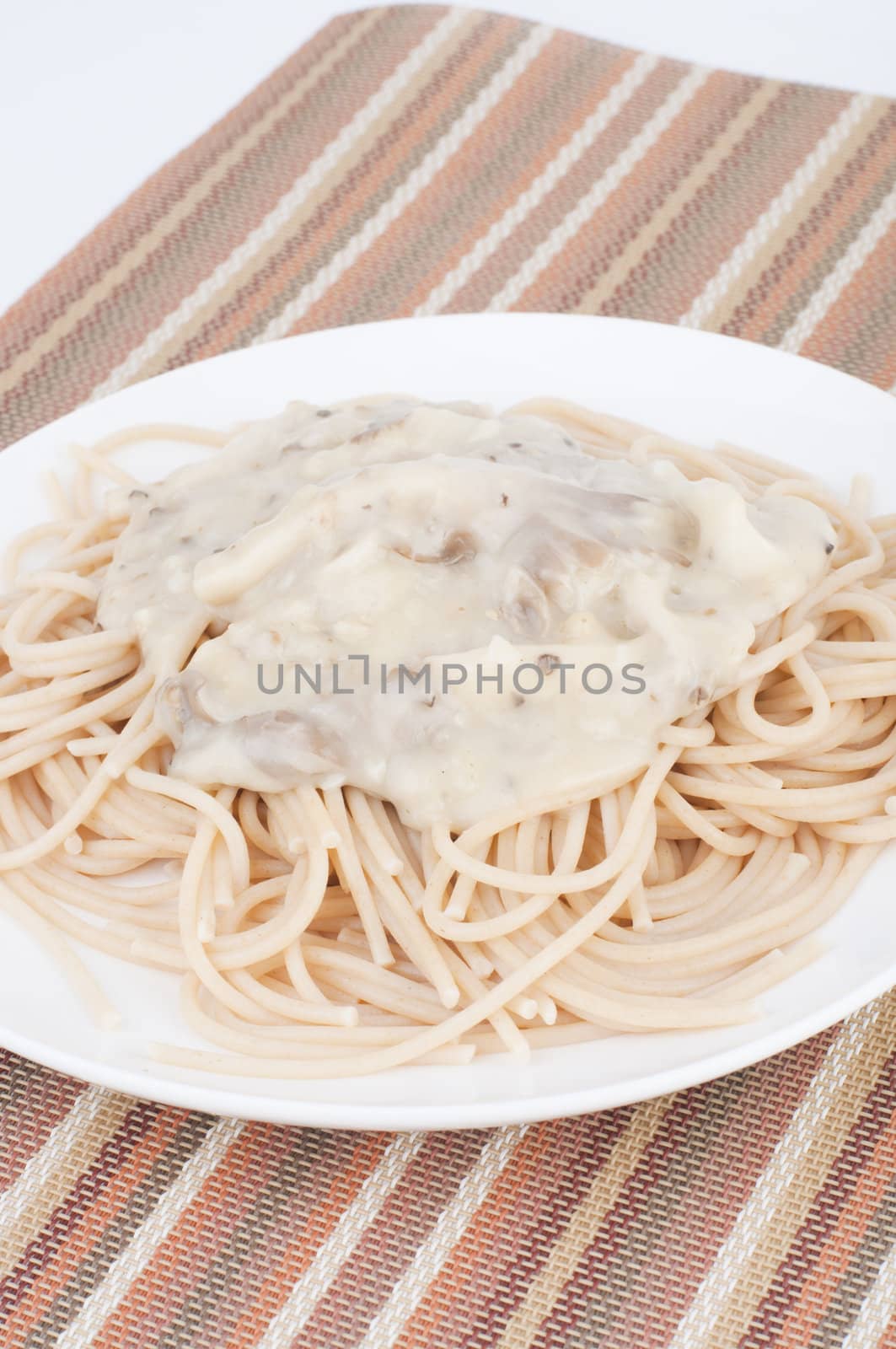 close up photo of Spaghetti carbonara pasta