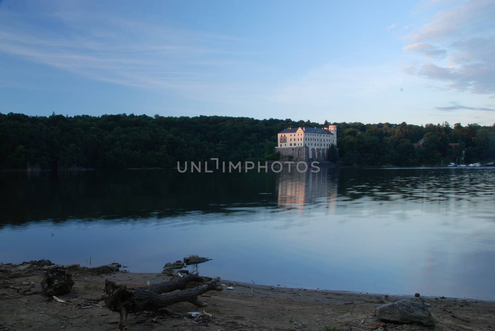 Orlik castle by drakodav