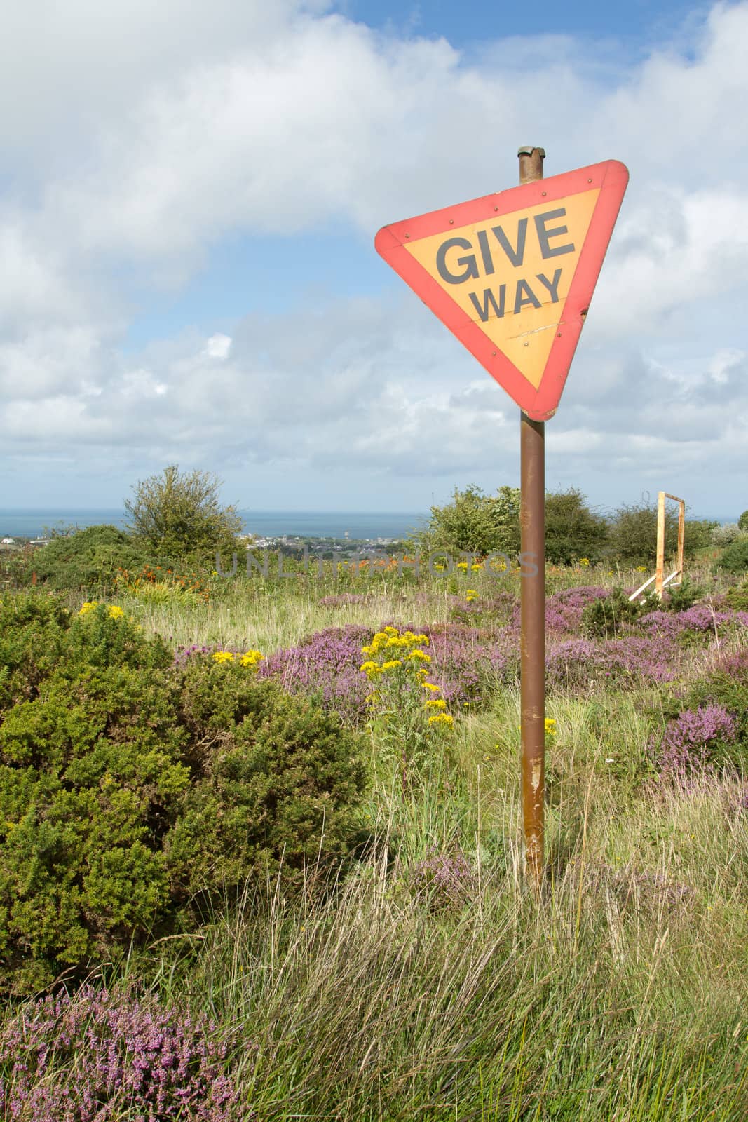 Give way sign. by richsouthwales