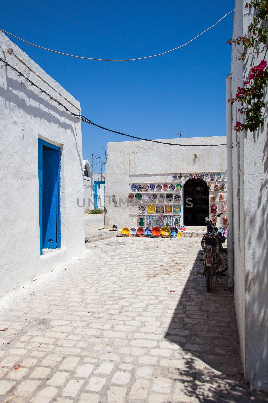 Typical tunisian pottery shop - Tunisia, Djerba