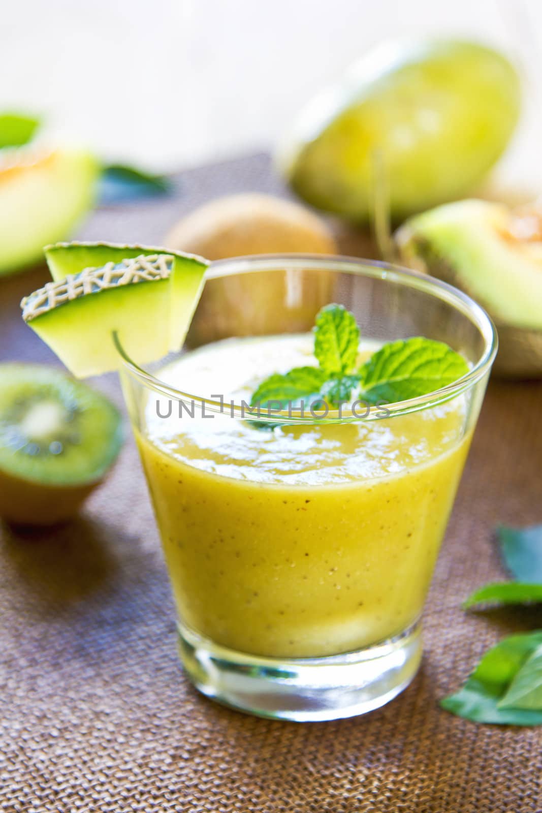 Melon with Kiwi and Mango smoothie