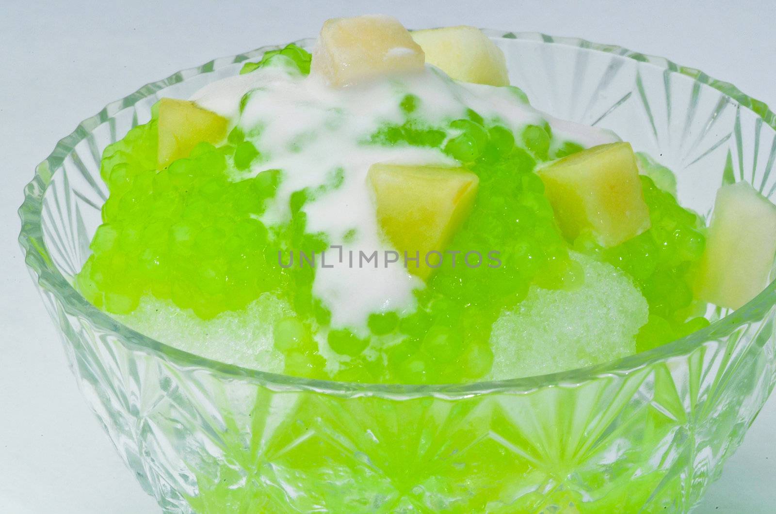 Shaved Ice dessert with Fresh fruits