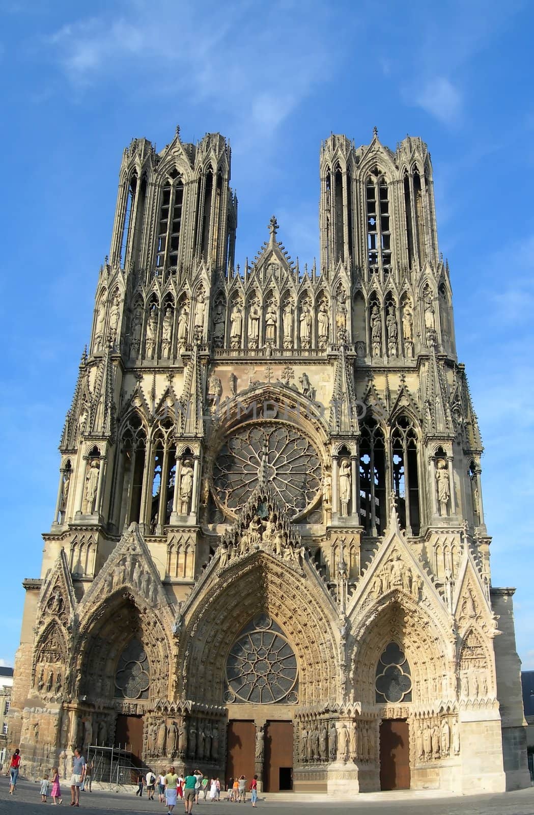 famous cathedral in the french city of Reims