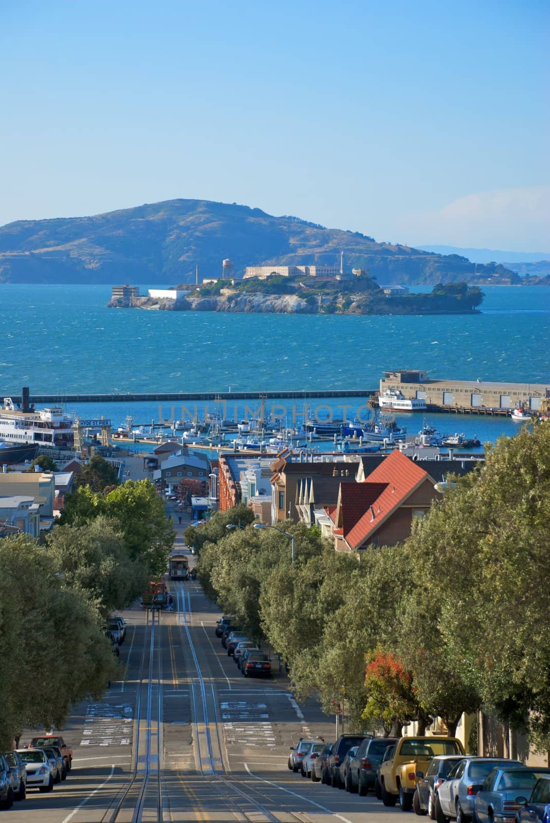 Alcatraz Island & San Francisco by pixelsnap