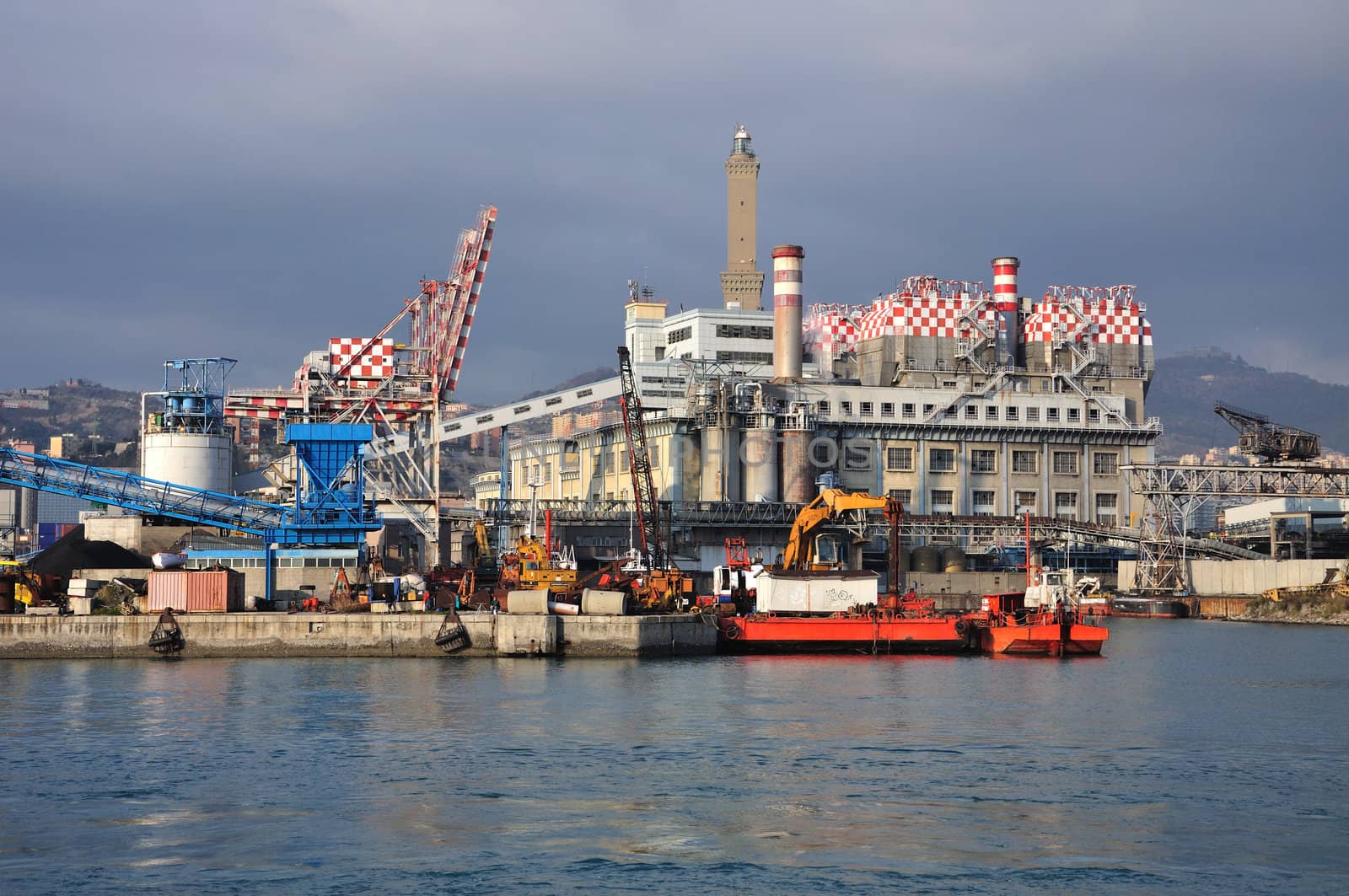 Cranes, boats, stock in Genoa.
