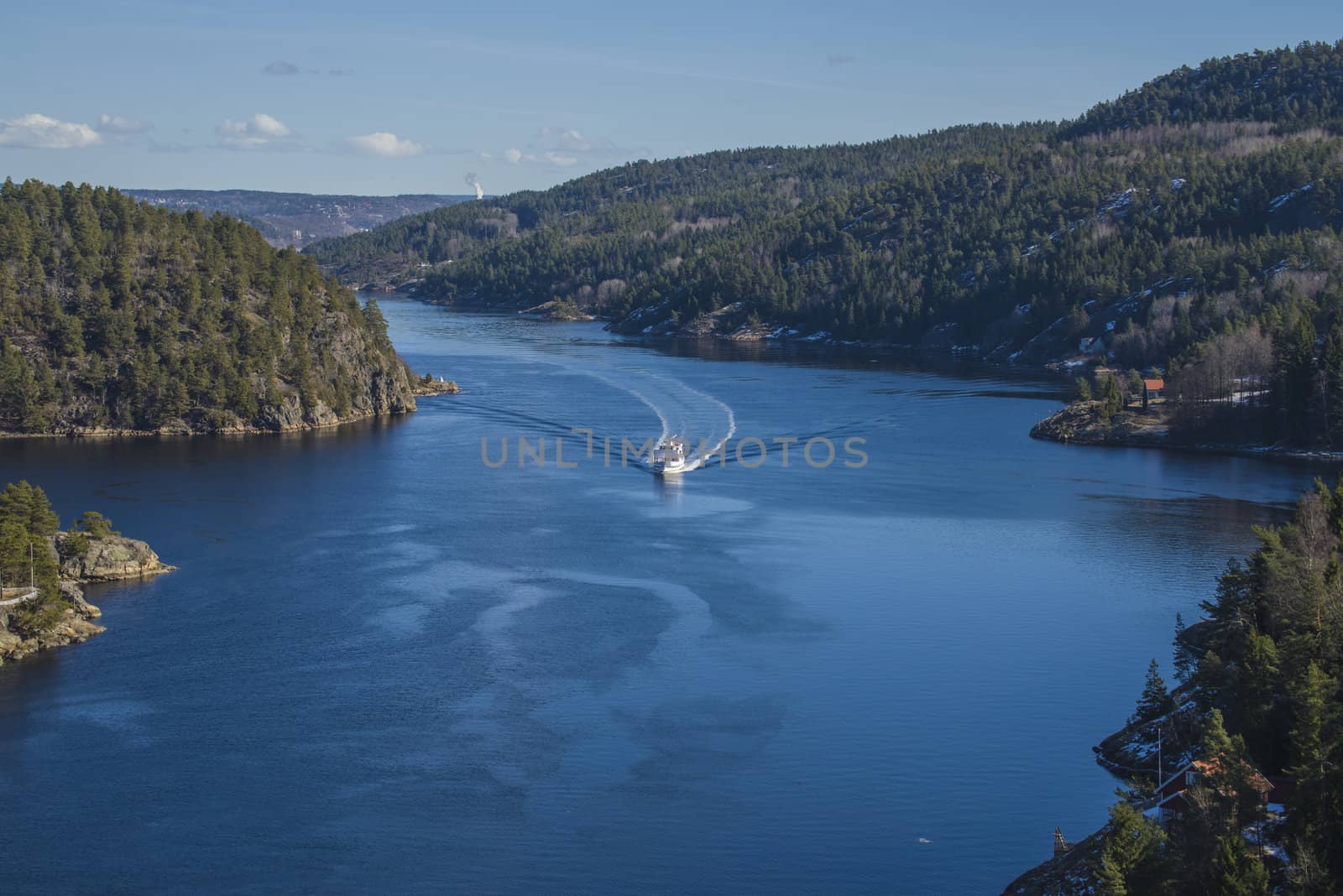 sagasund sailing through the ringdalsfjord by steirus