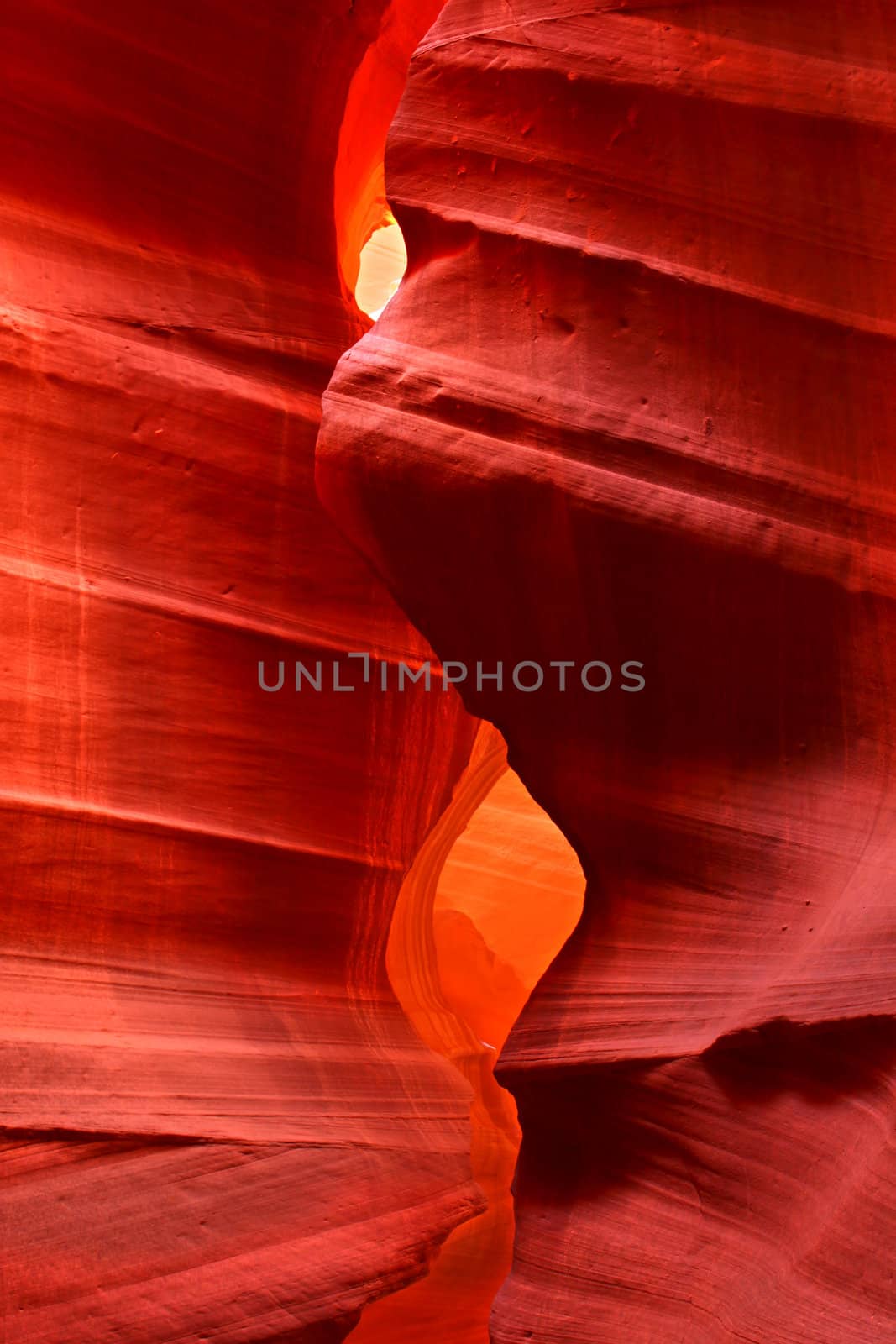 Antelope Canyon in Utah by Wirepec