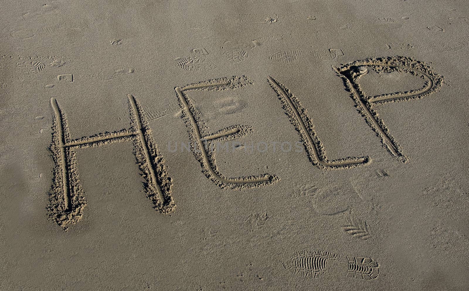 help in the sand by compuinfoto