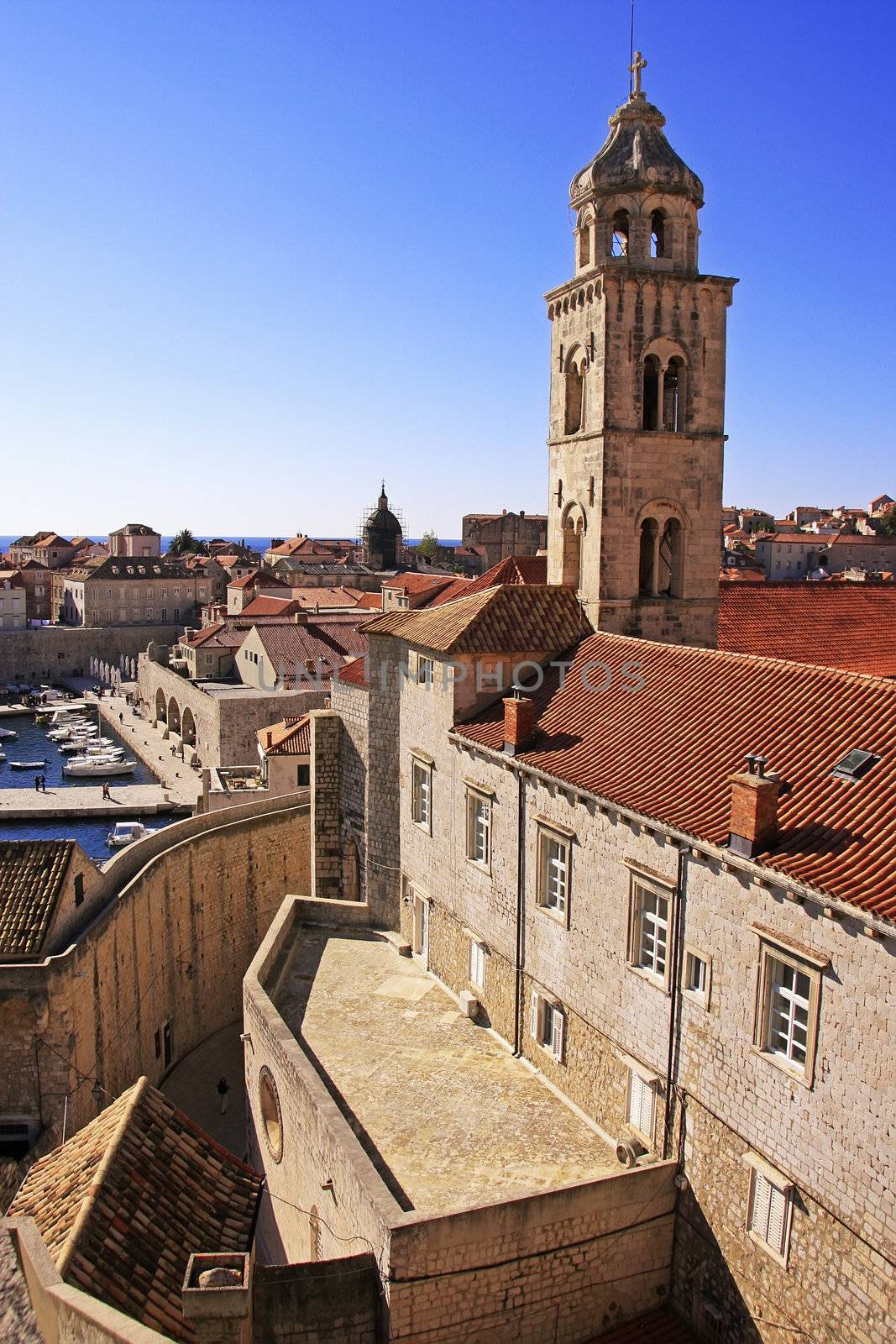 Old town of Dubrovnik, Croatia by donya_nedomam