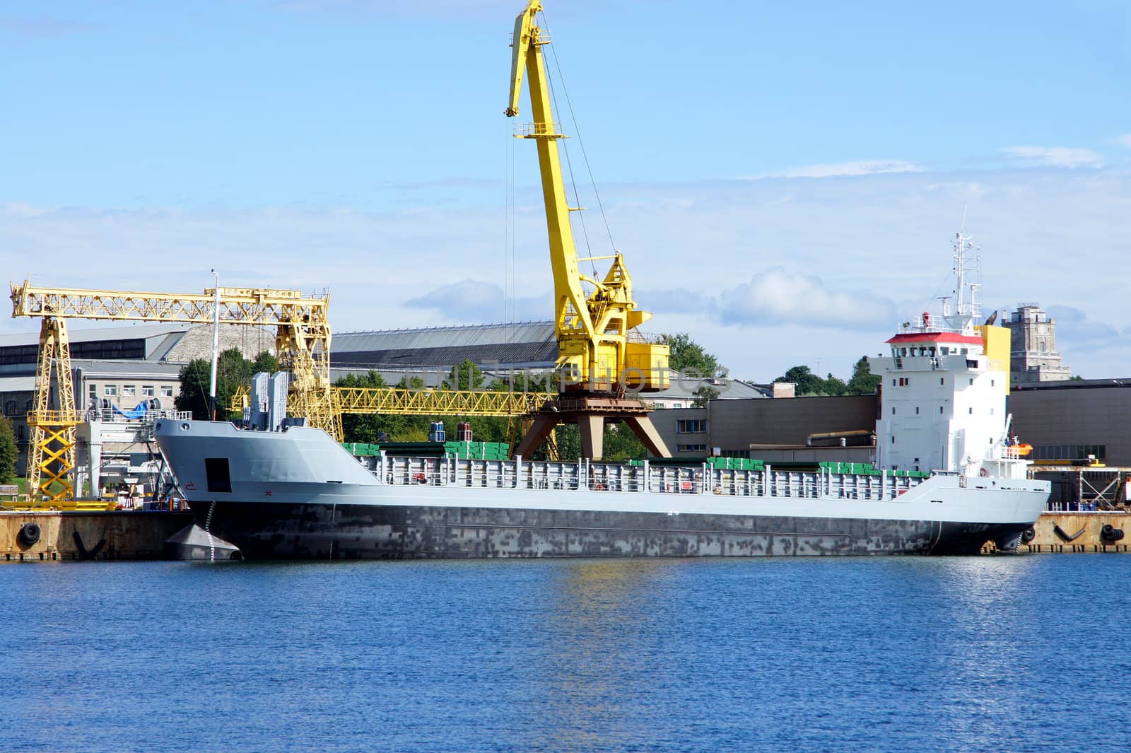 The cargo ship costs at a mooring