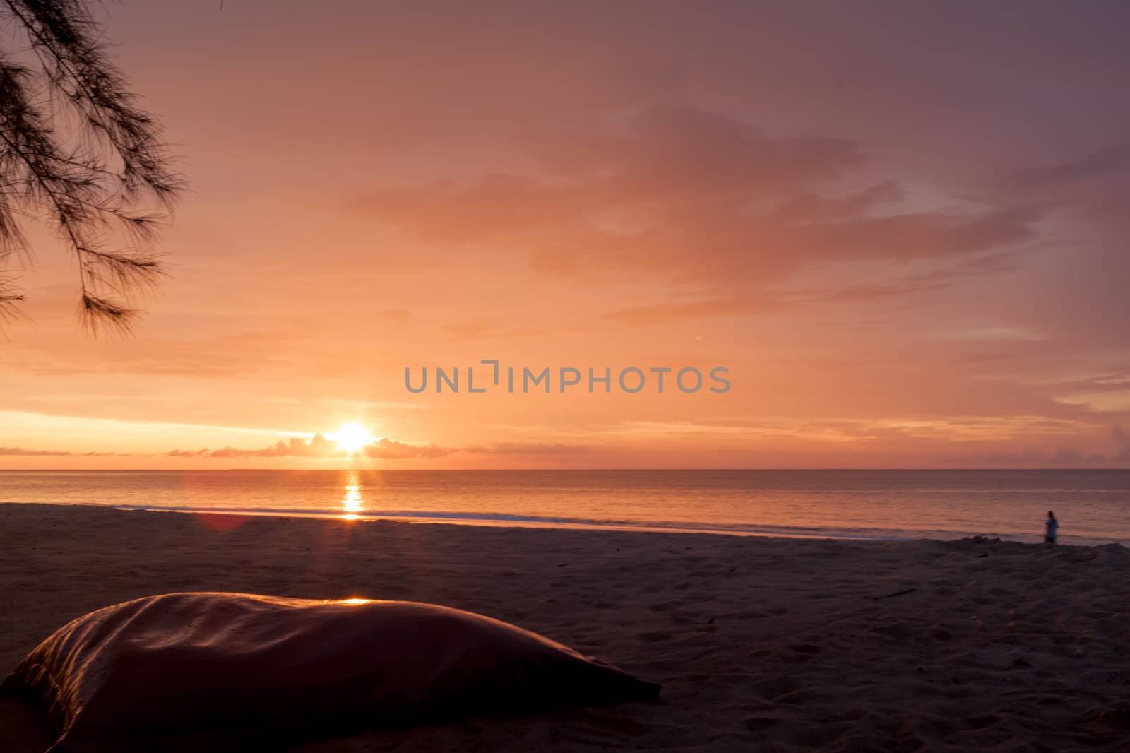 Sunset on beach by sriharun