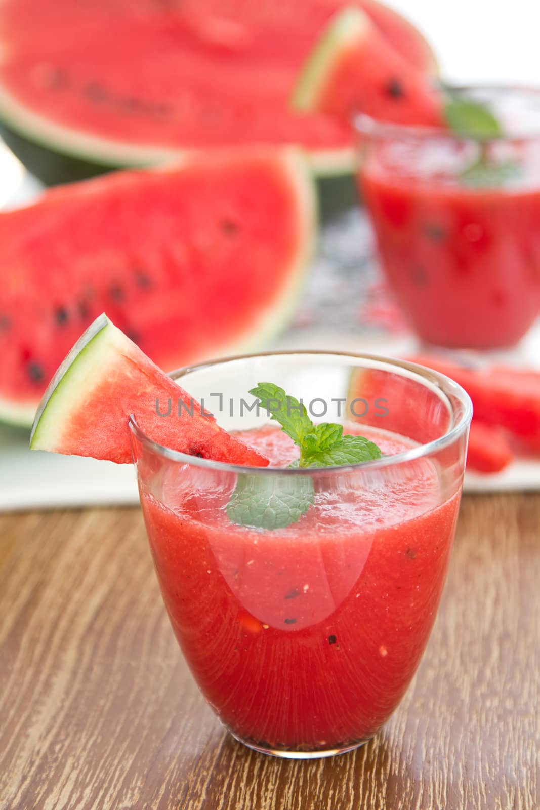 Watermelon smoothie by vanillaechoes