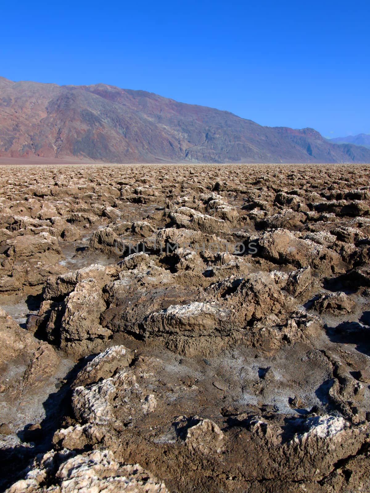 Devils Golf Course in Death Valley by Wirepec