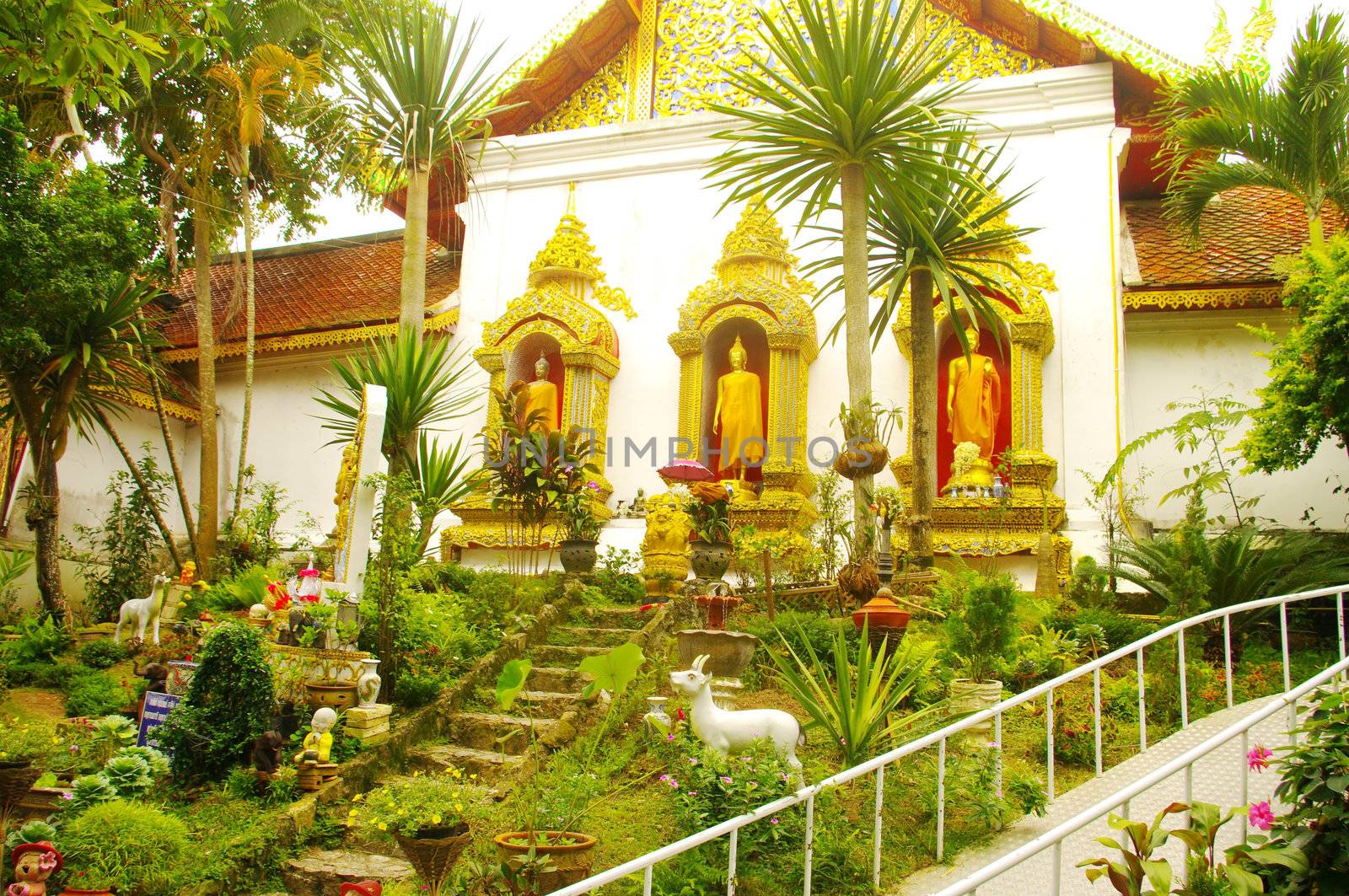 Garden in the temple of Wat Doi Suthep Phrathat by Duroc
