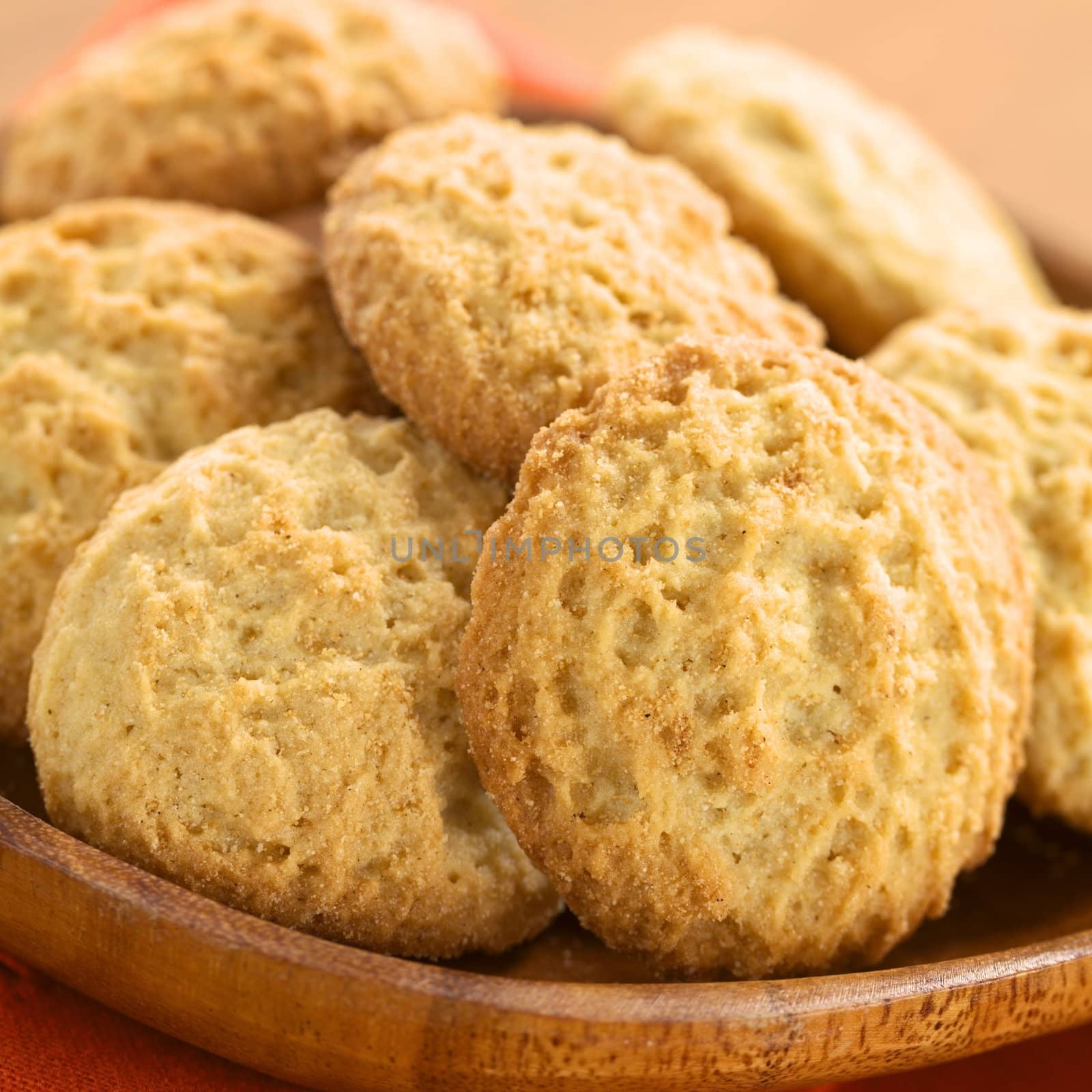 Peruvian cookies made with powdered maca or Peruvian ginseng (lat. Lepidium meyenii) (Selective Focus, Focus on the front of the cookies)