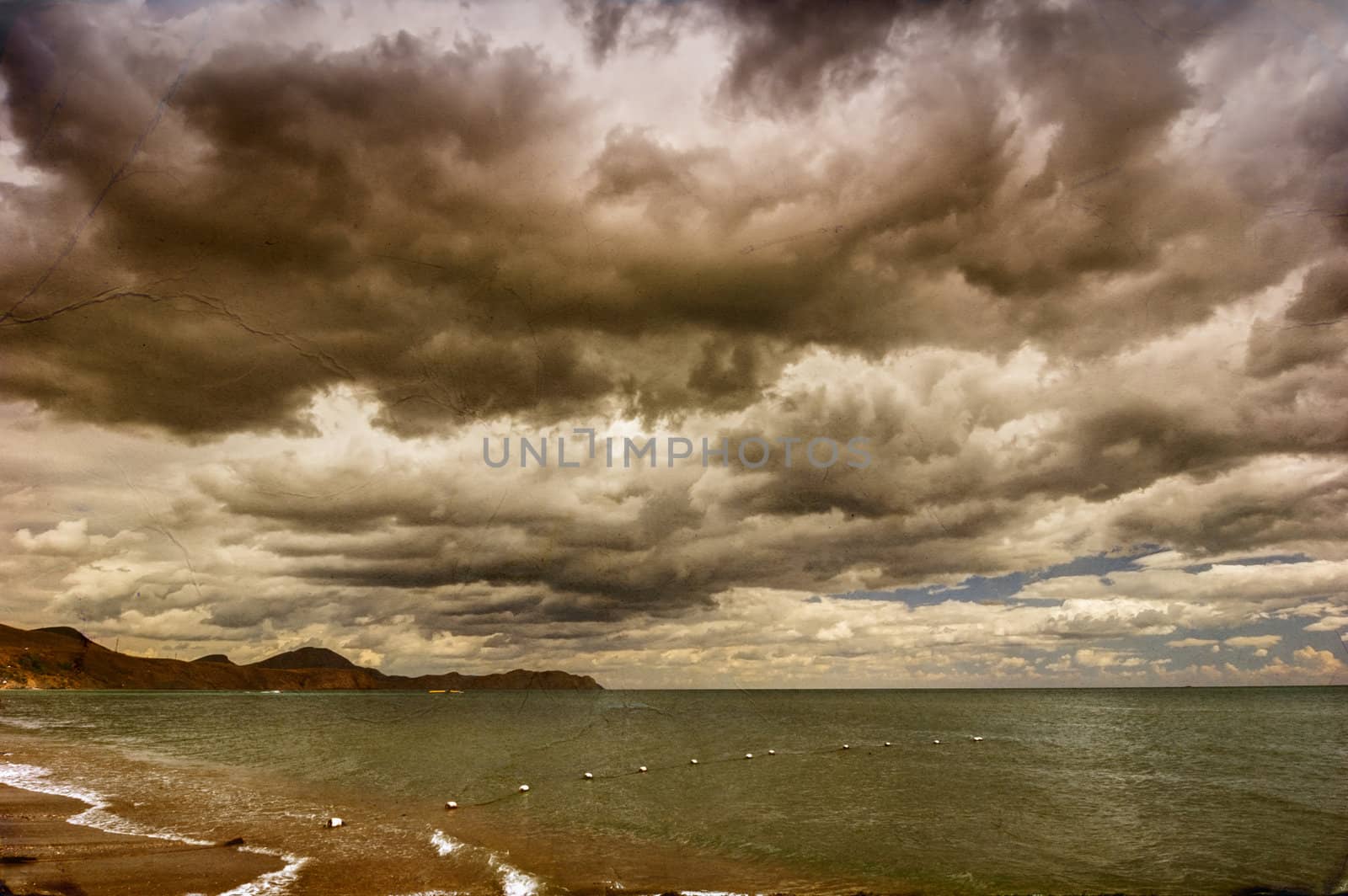 Grunge background with clouds and sea view