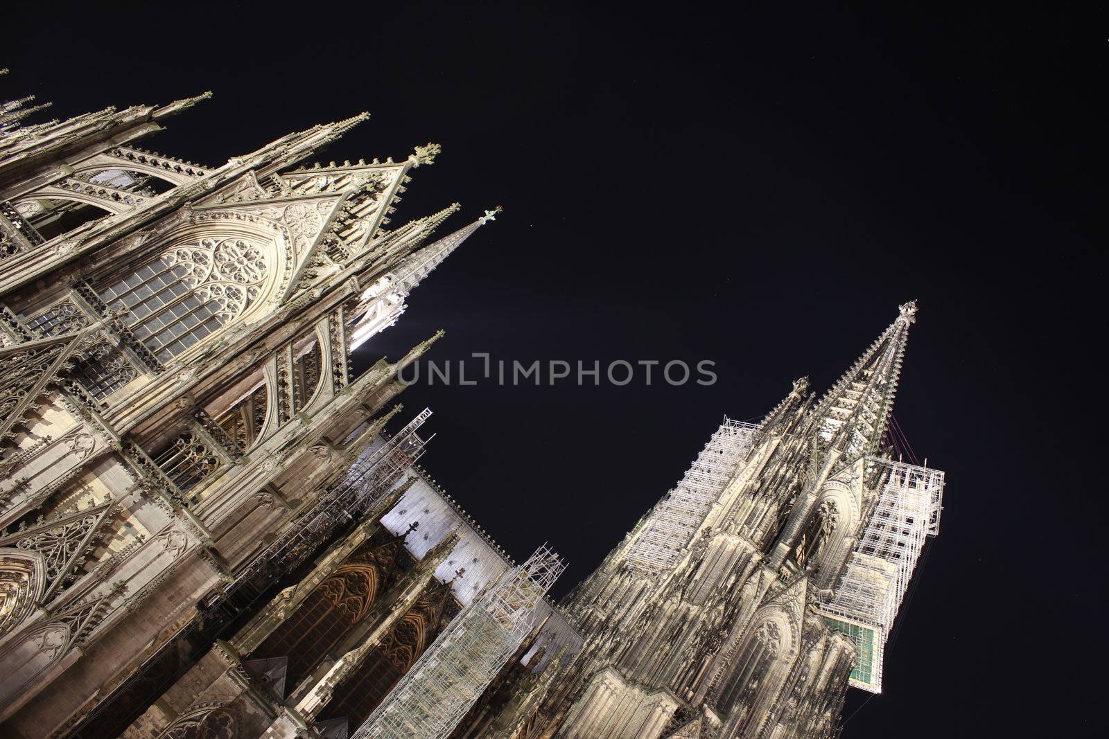 cologne dom at night