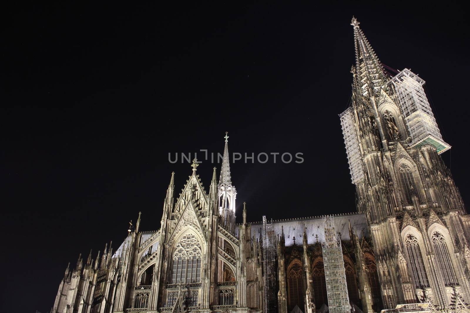cologne dom at night