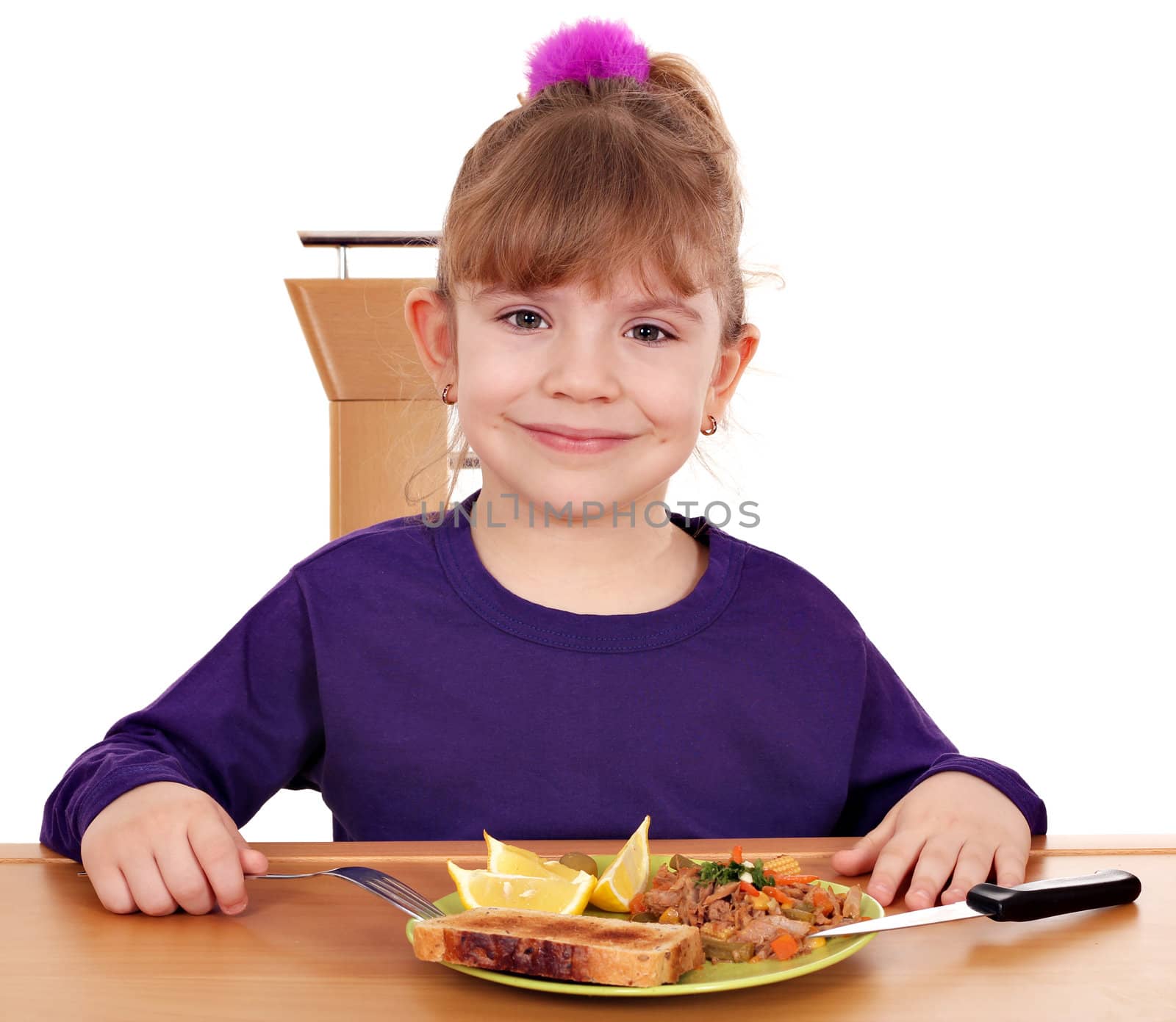 little girl with healthy breakfast