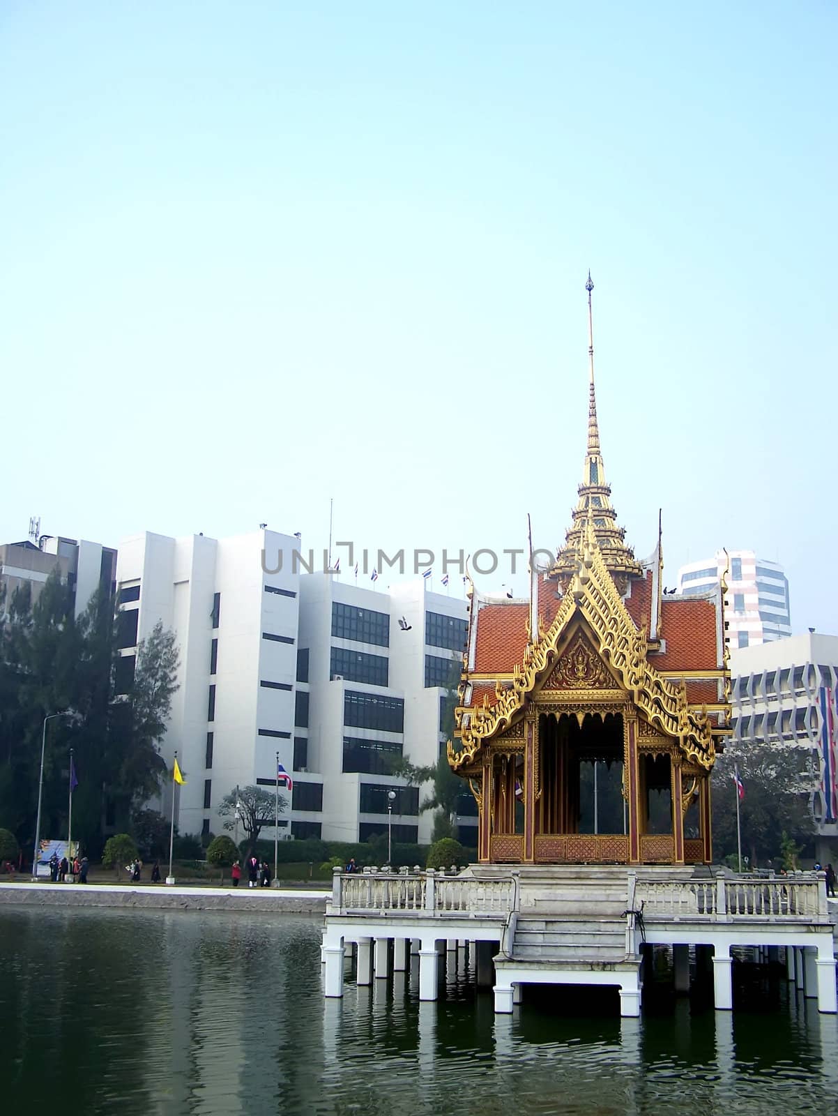 temple in thailand by phanlop88