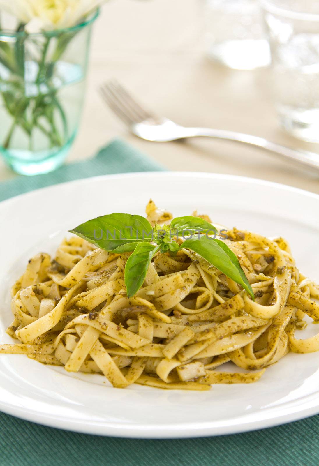 Fettuccine with pesto by vanillaechoes