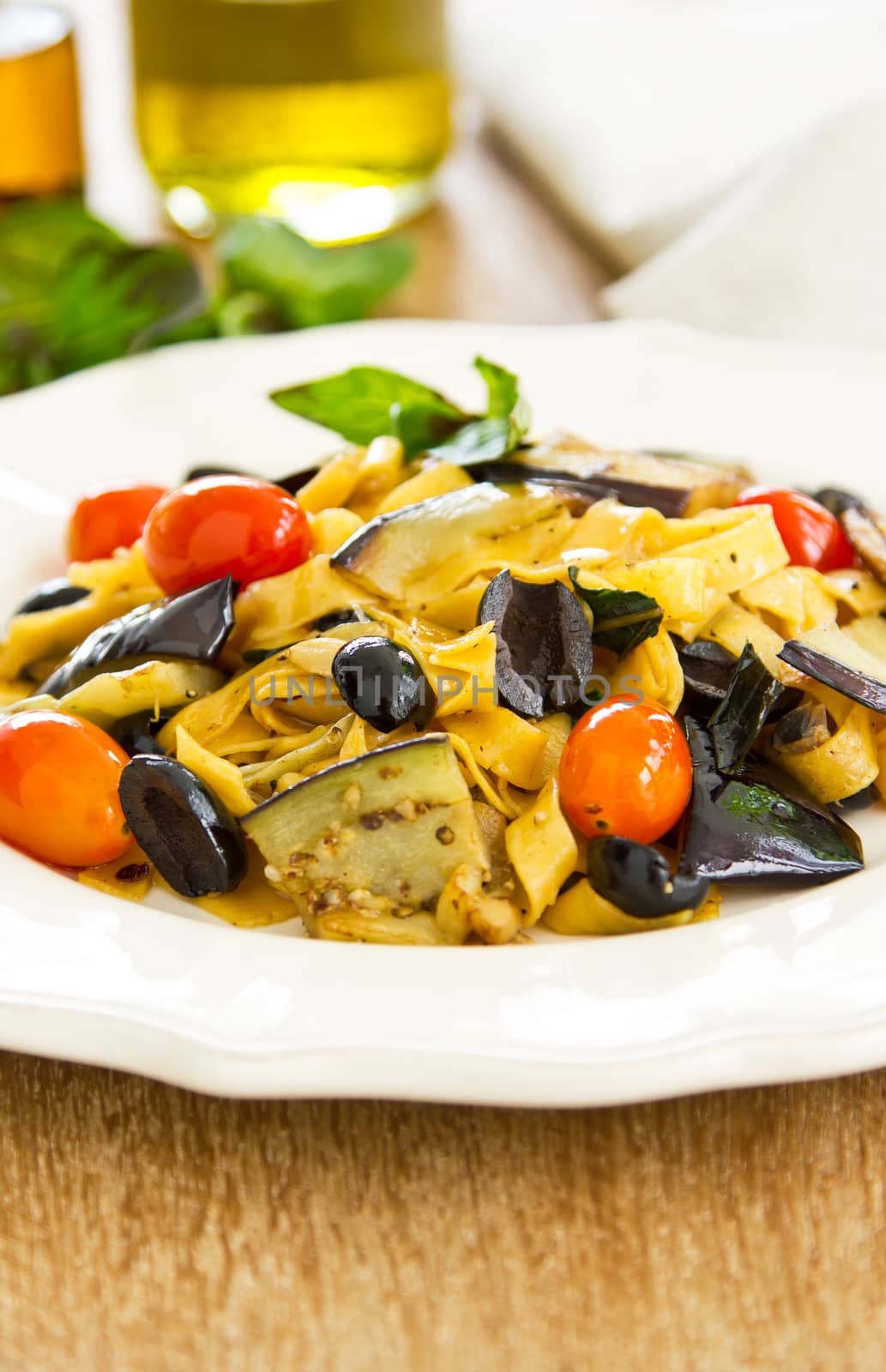 Fettuccine with aubergine and olive by vanillaechoes