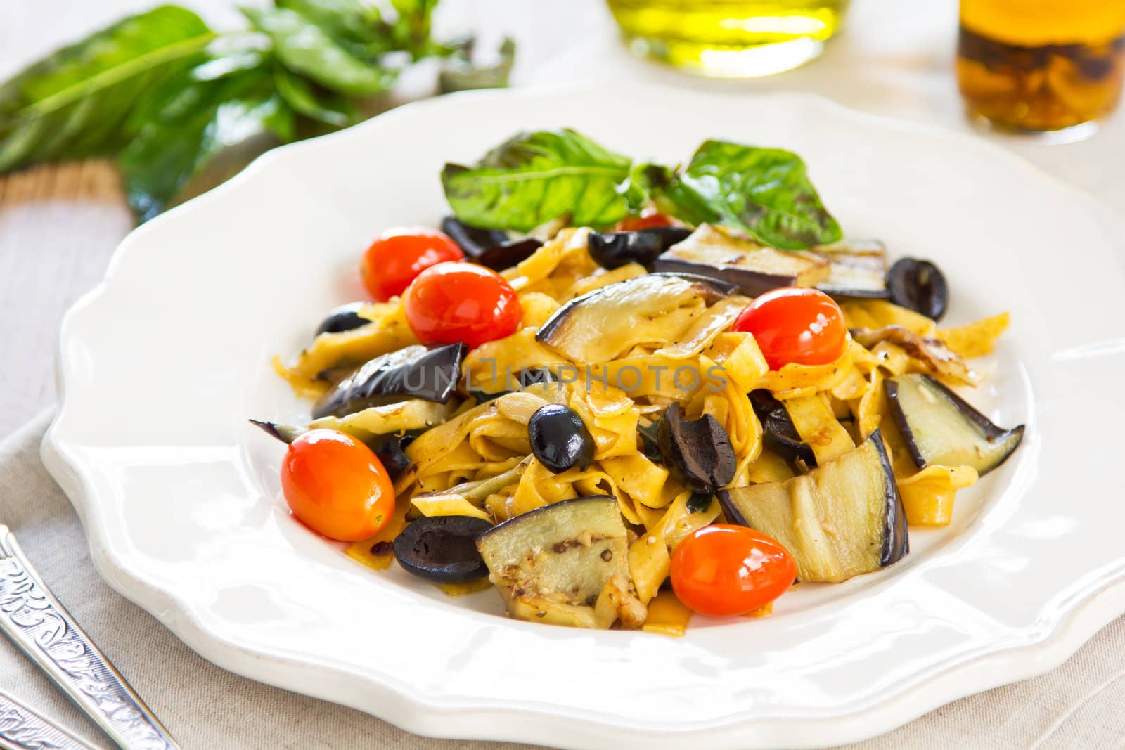 Fettuccine with aubergine and olive by vanillaechoes