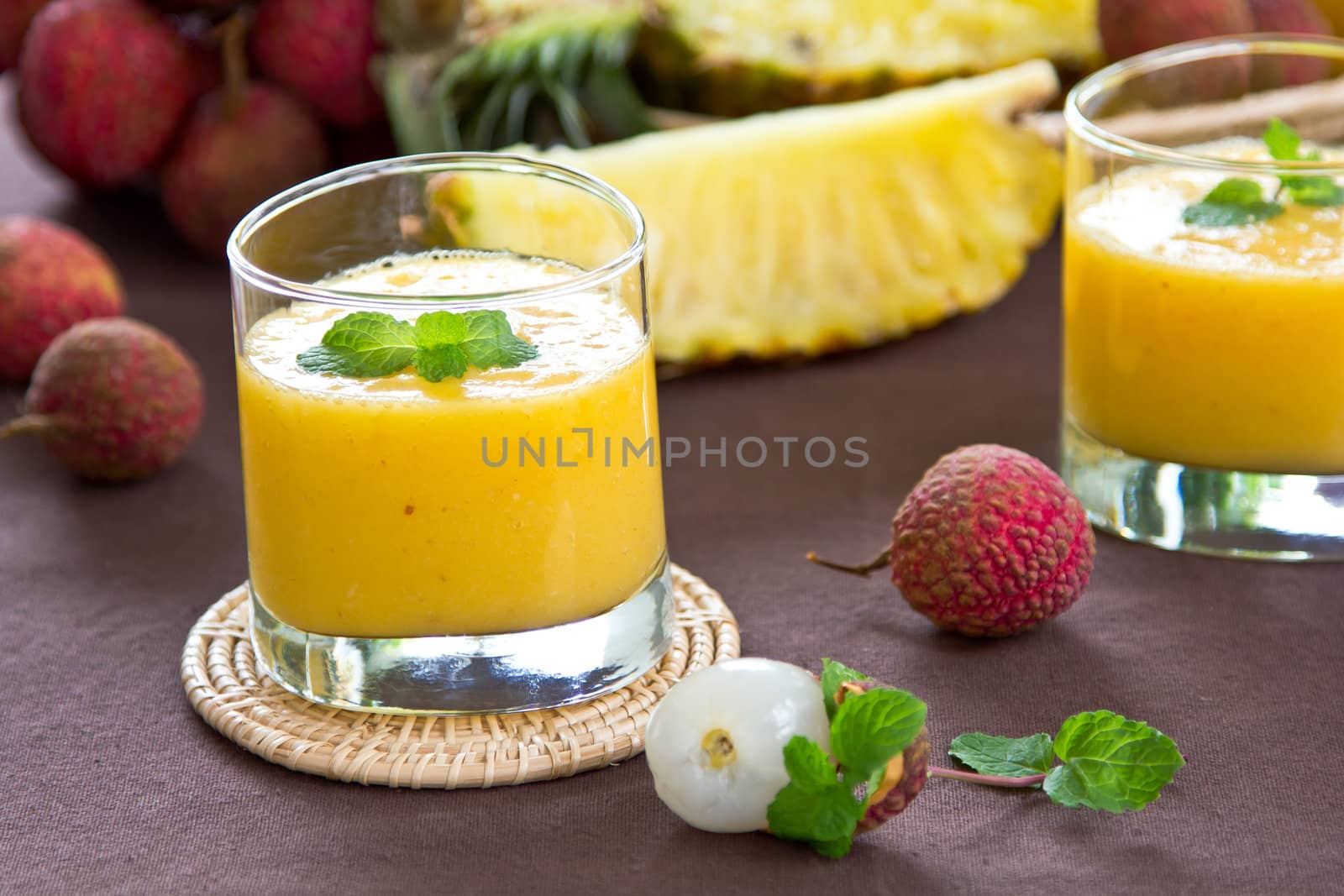 Lychee ,Mango and Pineapple smoothie by vanillaechoes
