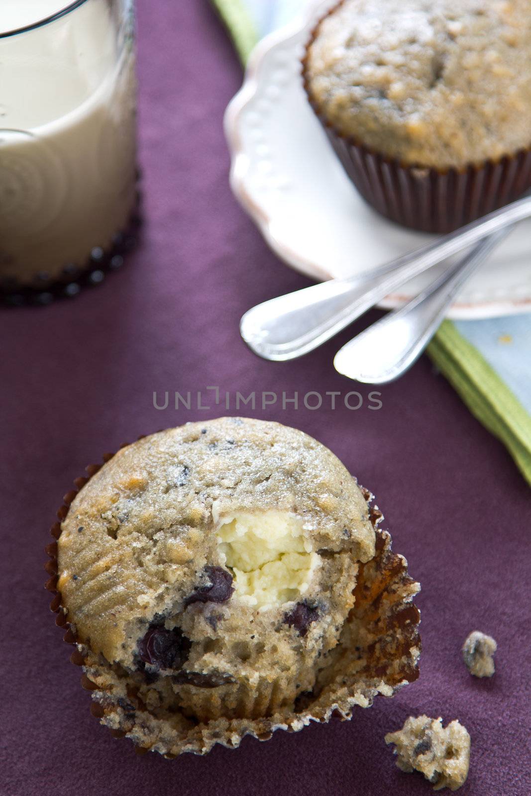 Blueberry with cream cheese muffin by vanillaechoes
